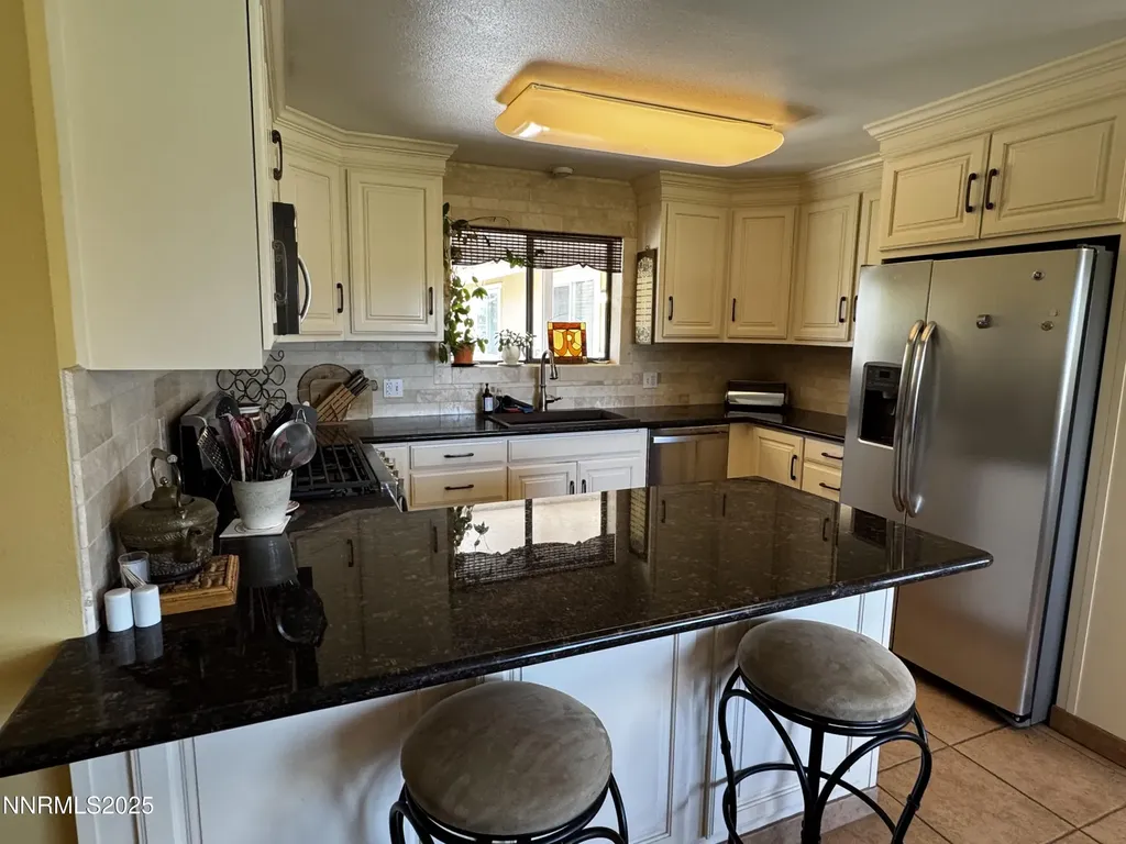 34 Poplar Yerington NV 89447