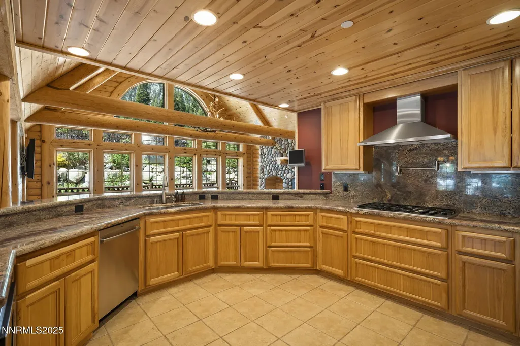 150 Five Creek Gardnerville NV 89460