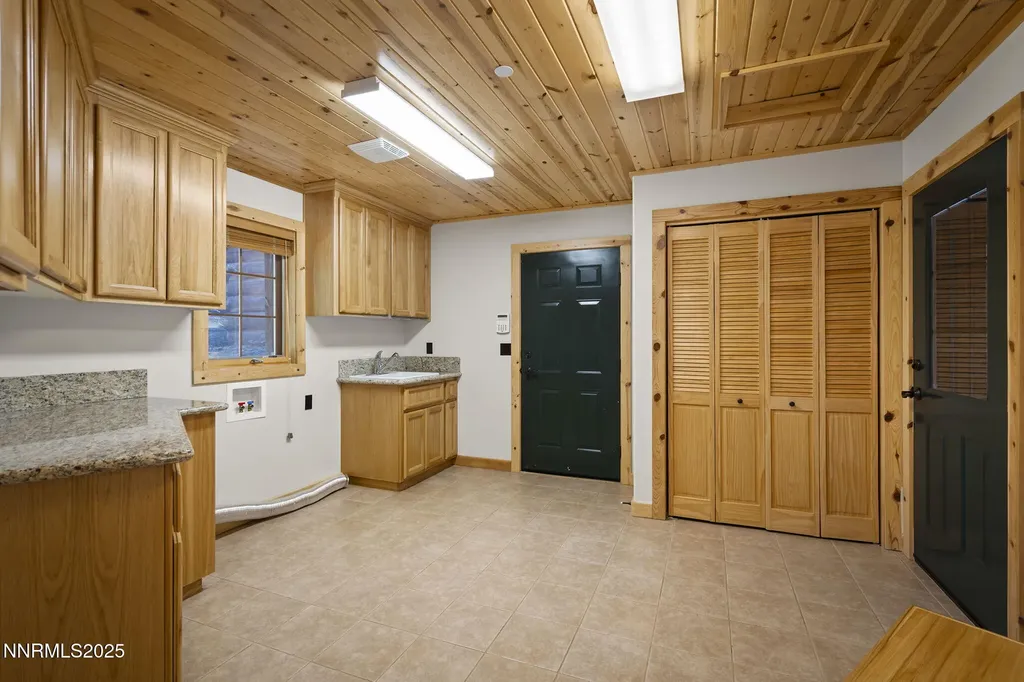 150 Five Creek Gardnerville NV 89460