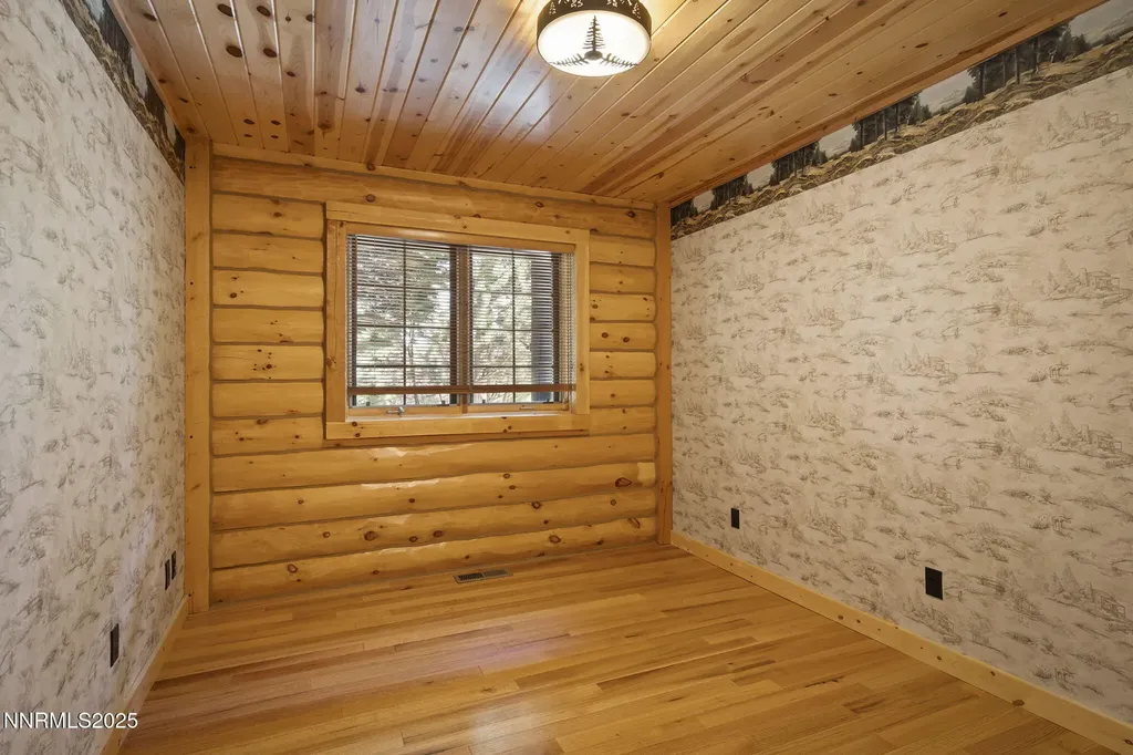 150 Five Creek Gardnerville NV 89460