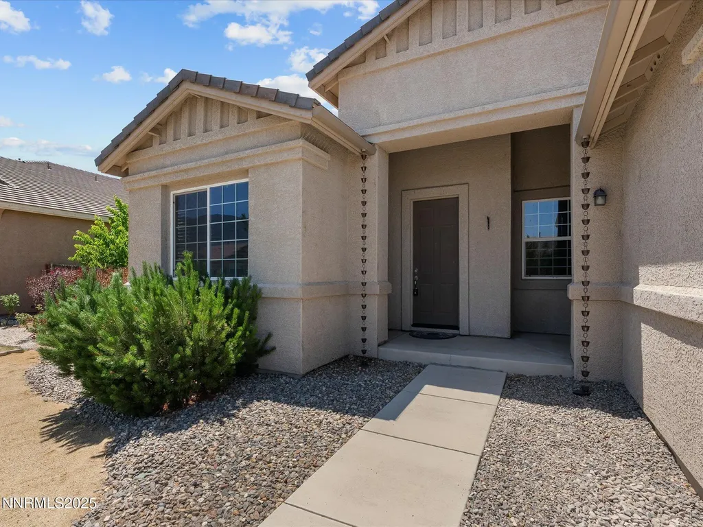 129 Maze Dayton NV 89403