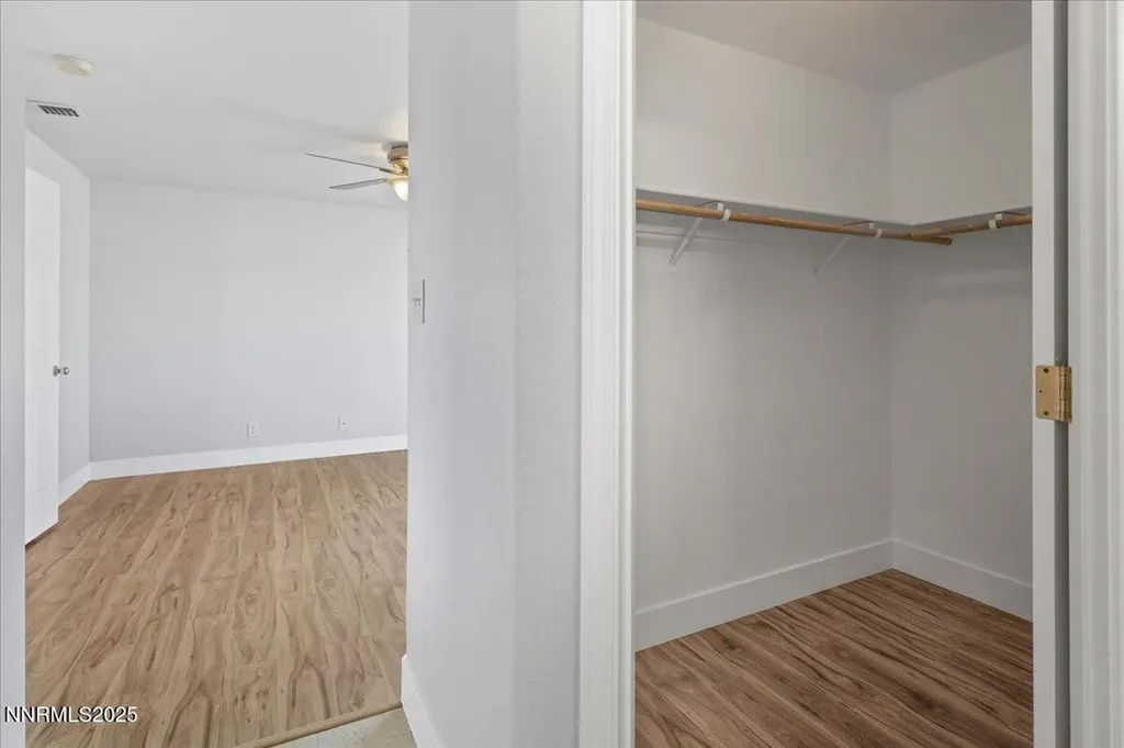 7350 Austin Creek Reno NV 89523