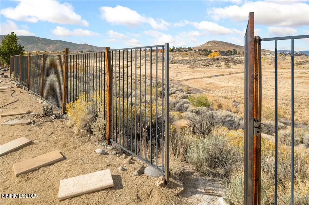 7350 Austin Creek Reno NV 89523
