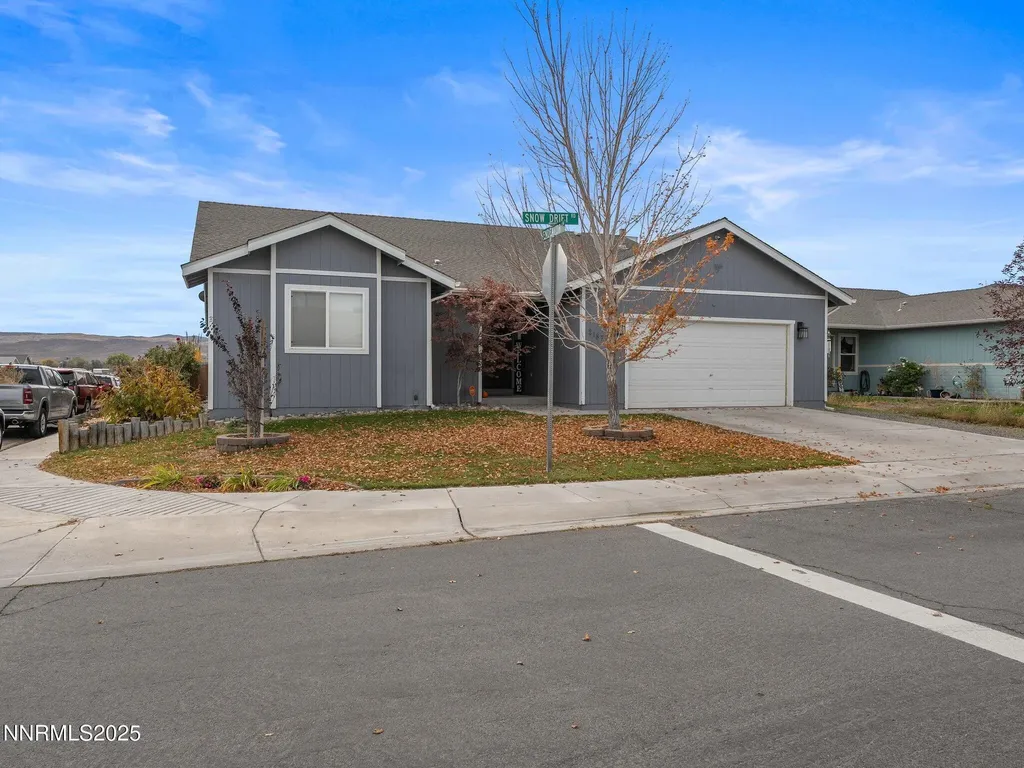 2187 Snow Drift Fernley NV 89408