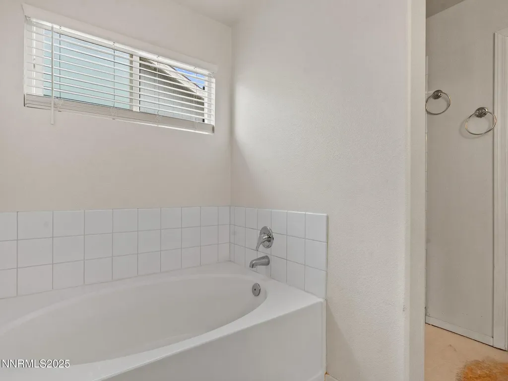 2187 Snow Drift Fernley NV 89408