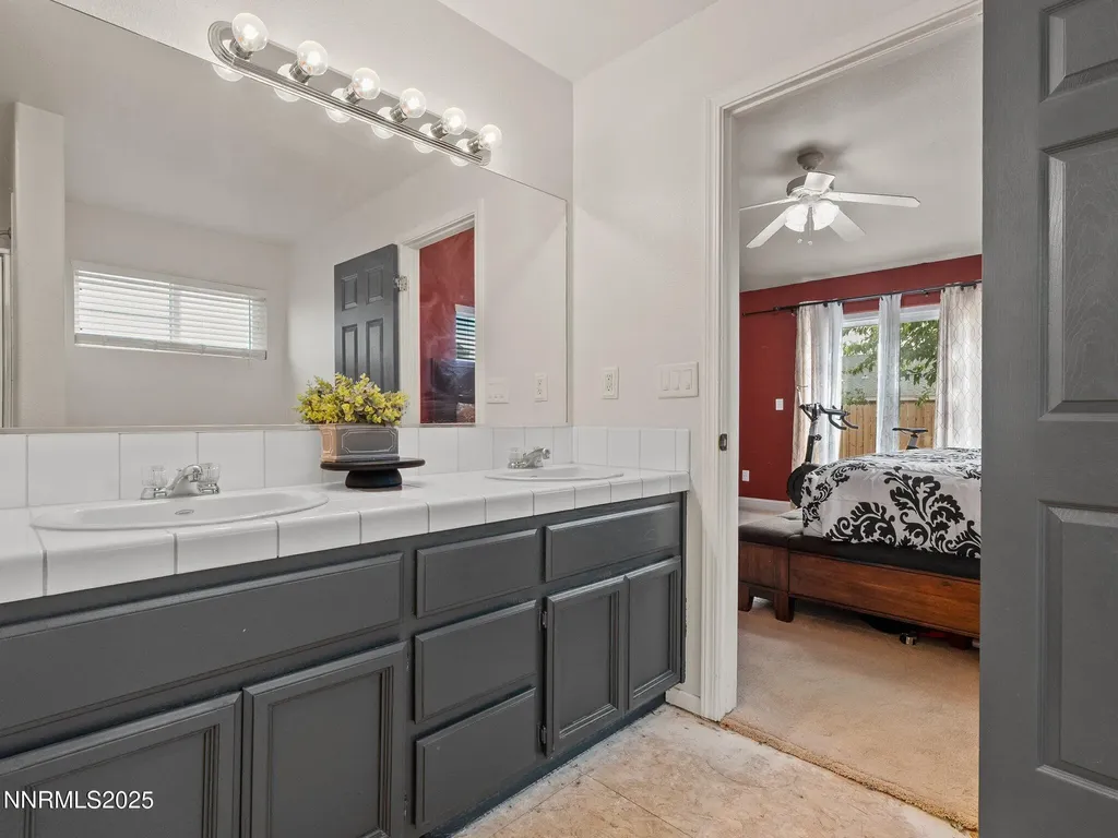 2187 Snow Drift Fernley NV 89408