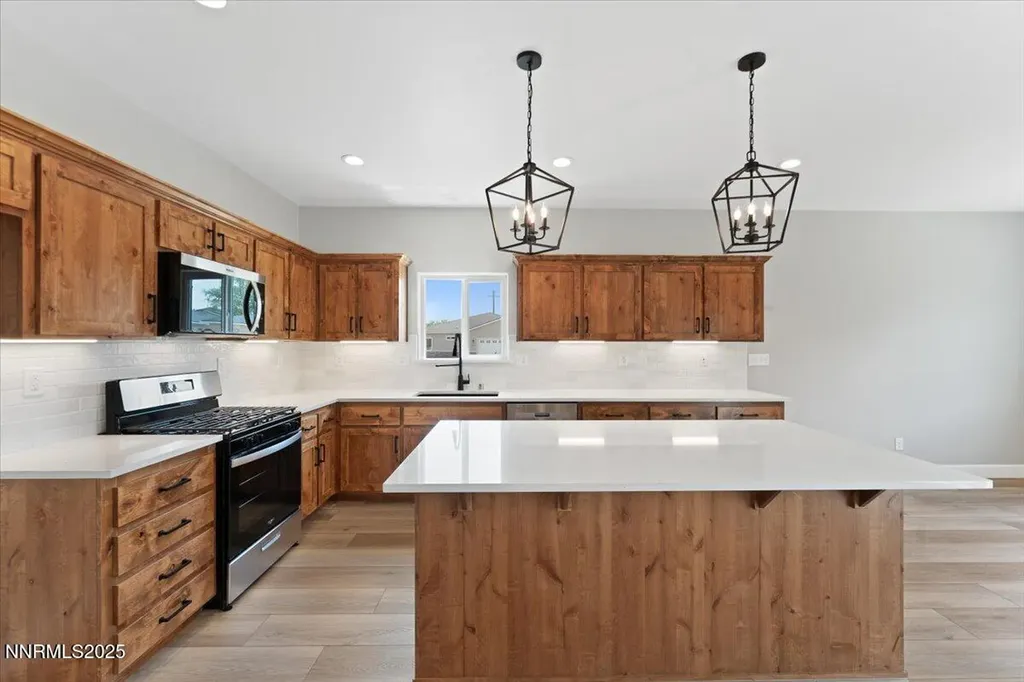 815 Great Basin Fallon NV 89406