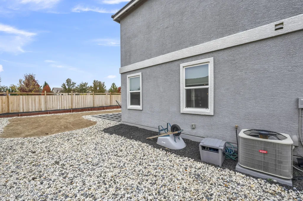 3716 Early Dawn Sparks NV 89436