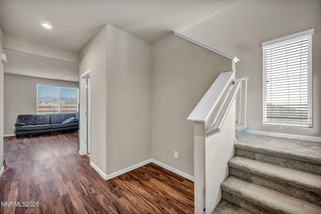 279 Granite Dayton NV 89403
