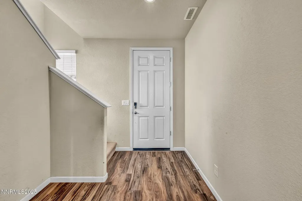 279 Granite Dayton NV 89403