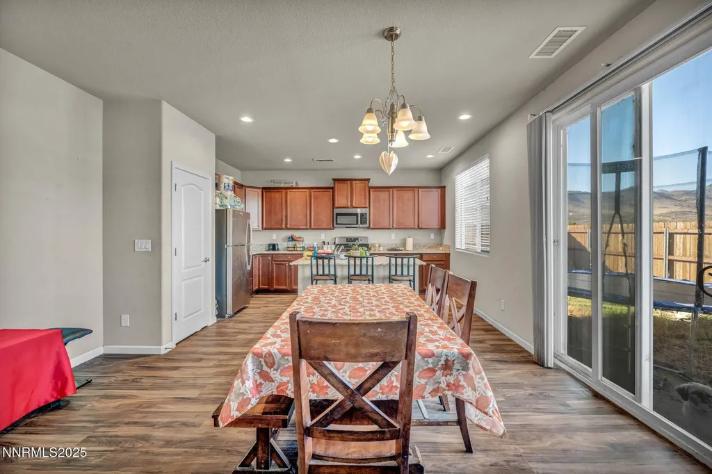 279 Granite Dayton NV 89403
