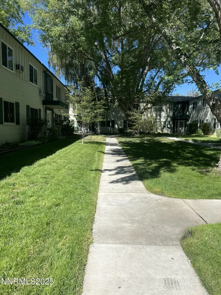 1945 4th Sparks NV 89431