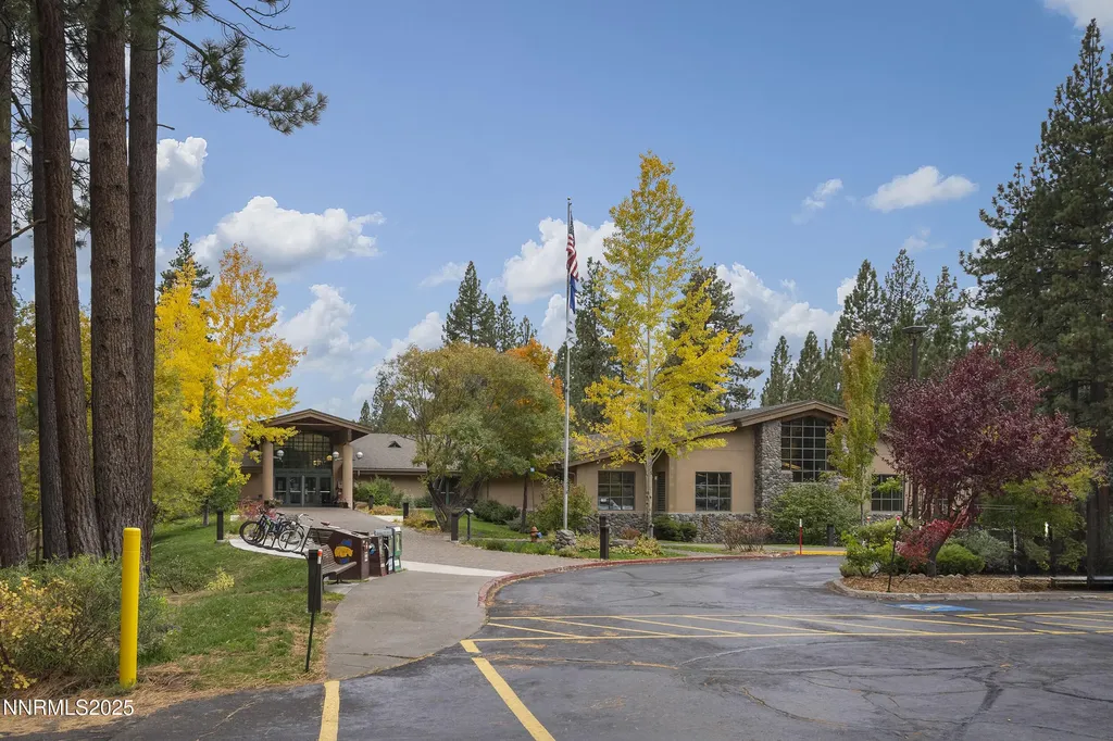 989 Tahoe Incline Village NV 89451