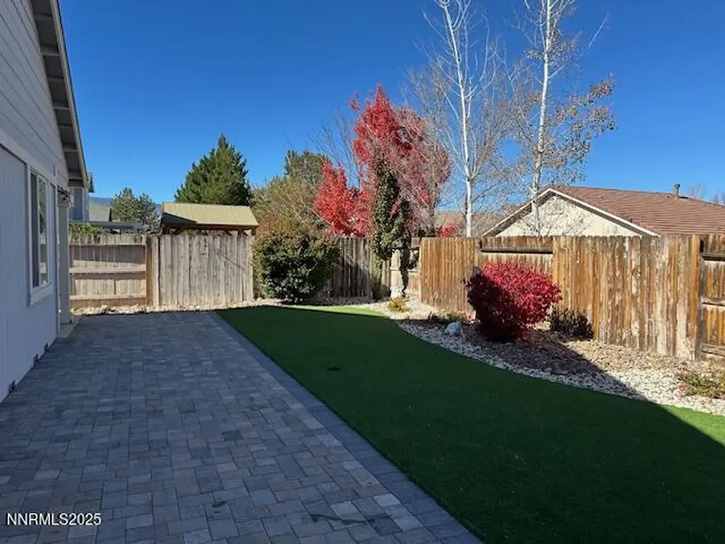 2185 Eagle Greens Reno NV 89521