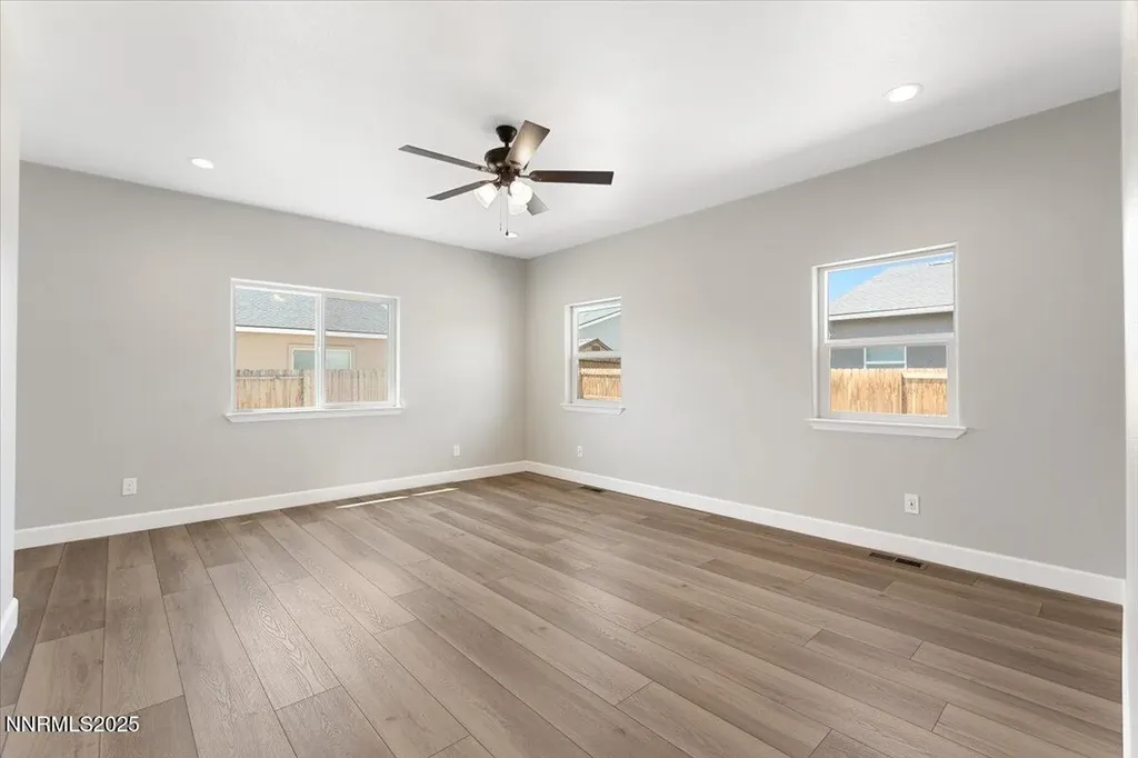 882 Great Basin Fallon NV 89406