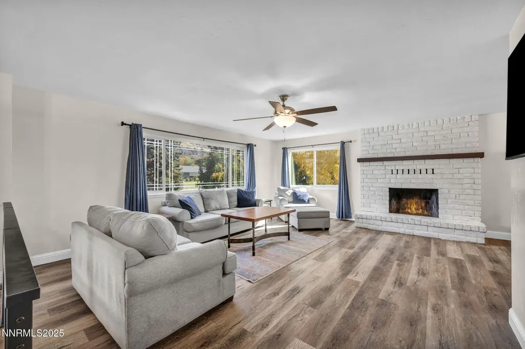 14595 Chamy Reno NV 89521