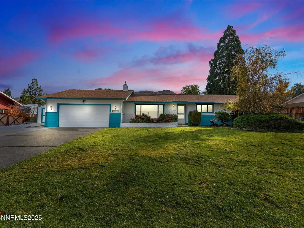 13840 Chamy Reno NV 89521