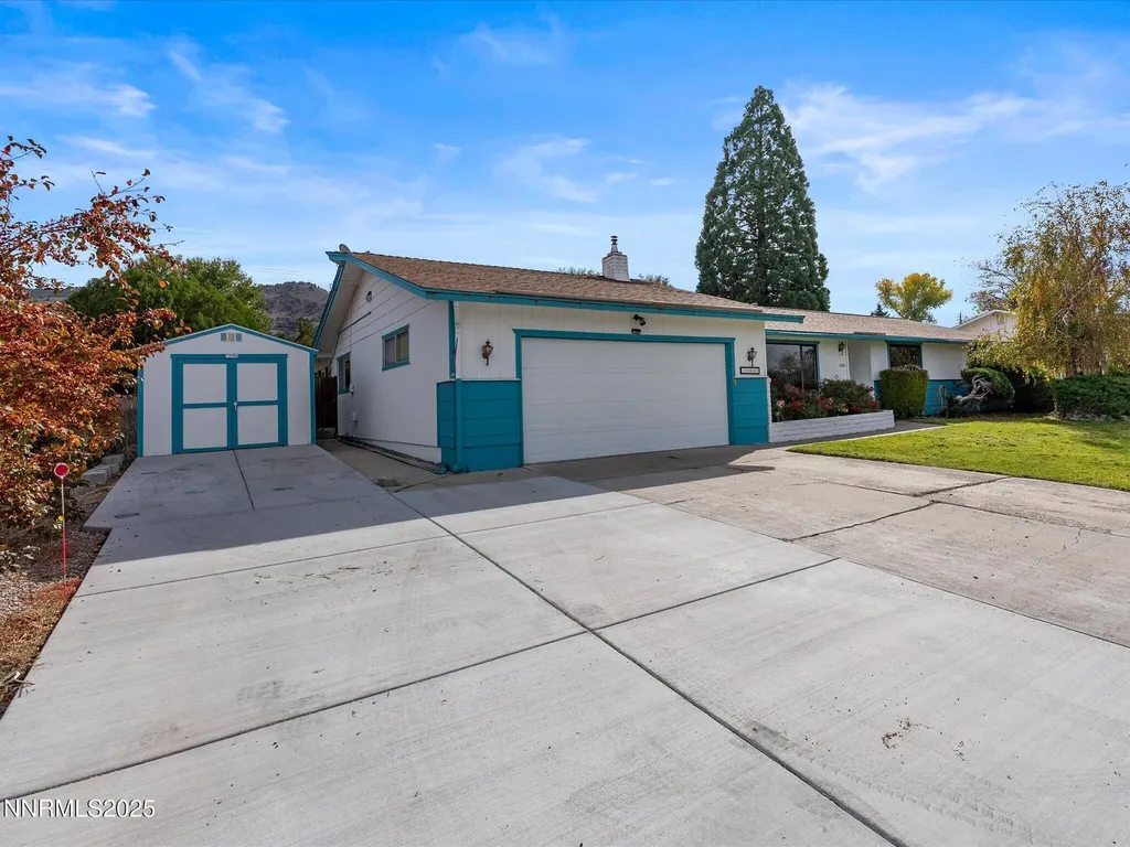 13840 Chamy Reno NV 89521