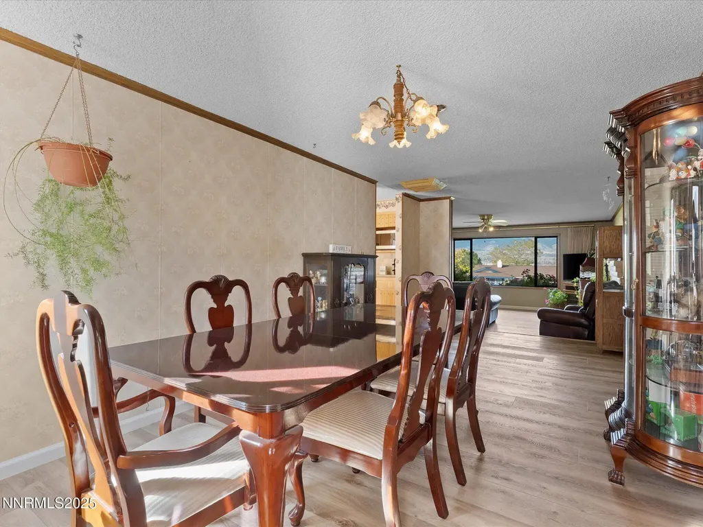 13840 Chamy Reno NV 89521