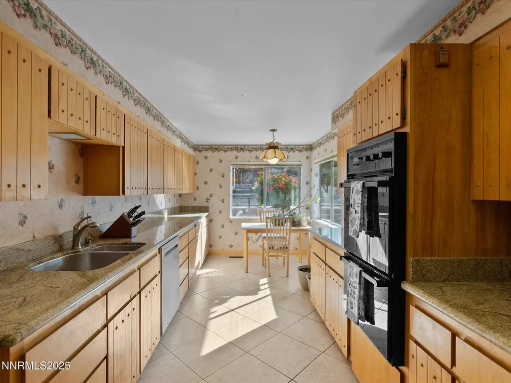 13840 Chamy Reno NV 89521
