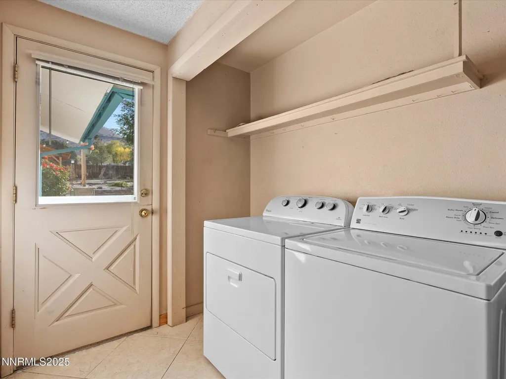 13840 Chamy Reno NV 89521