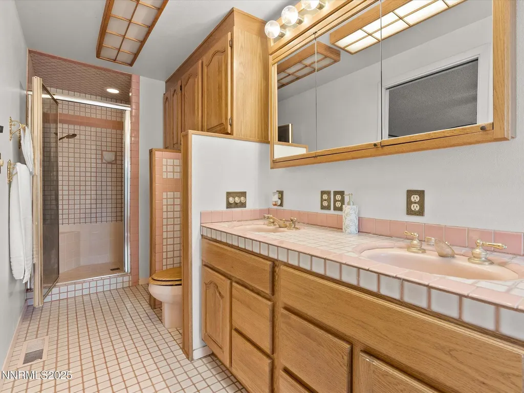 13840 Chamy Reno NV 89521