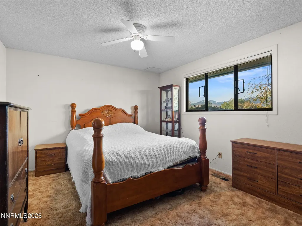 13840 Chamy Reno NV 89521