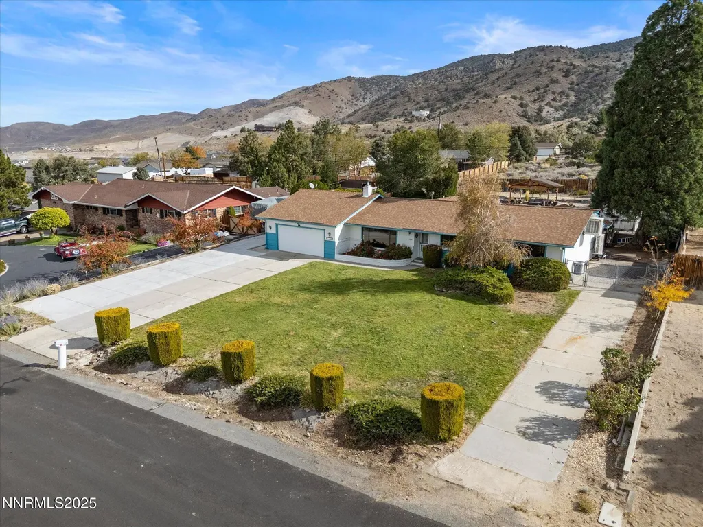 13840 Chamy Reno NV 89521