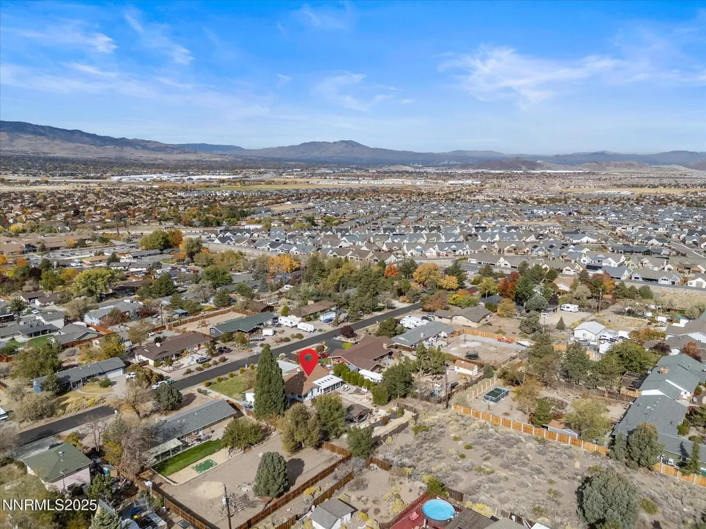 13840 Chamy Reno NV 89521