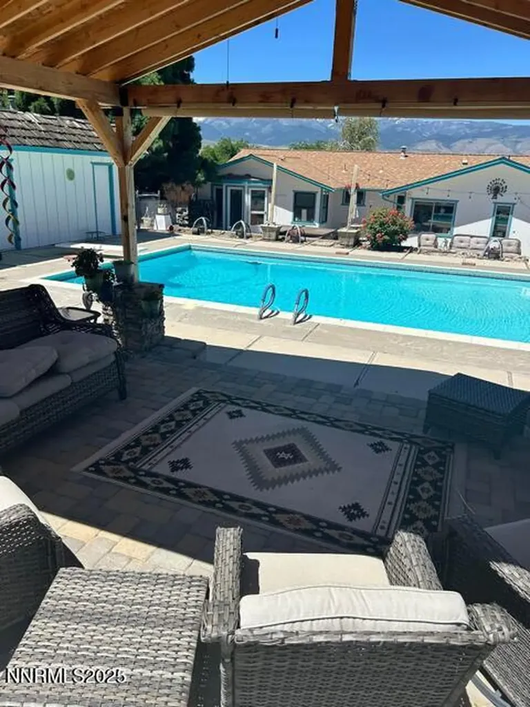 13840 Chamy Reno NV 89521