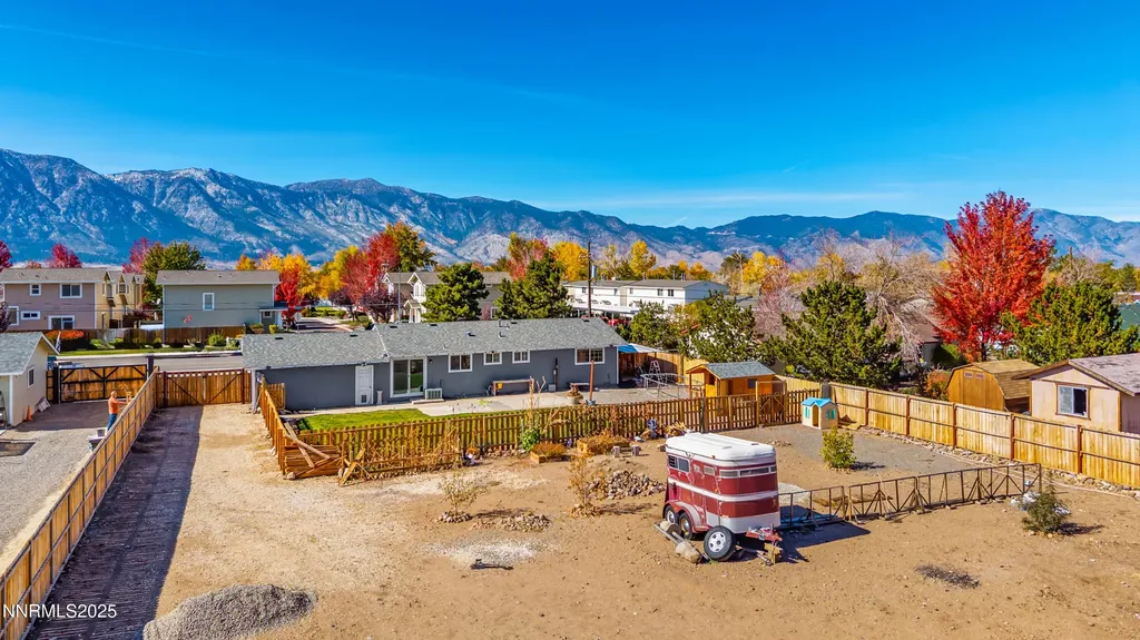 889 Tillman Gardnerville NV 89460