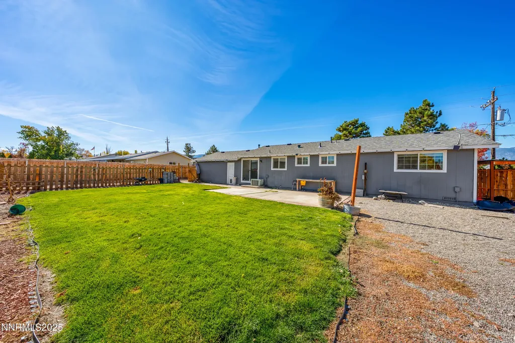 889 Tillman Gardnerville NV 89460