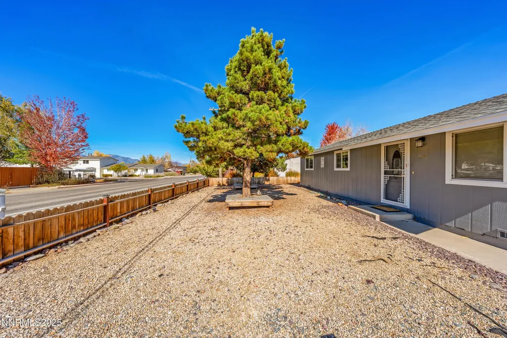 889 Tillman Gardnerville NV 89460