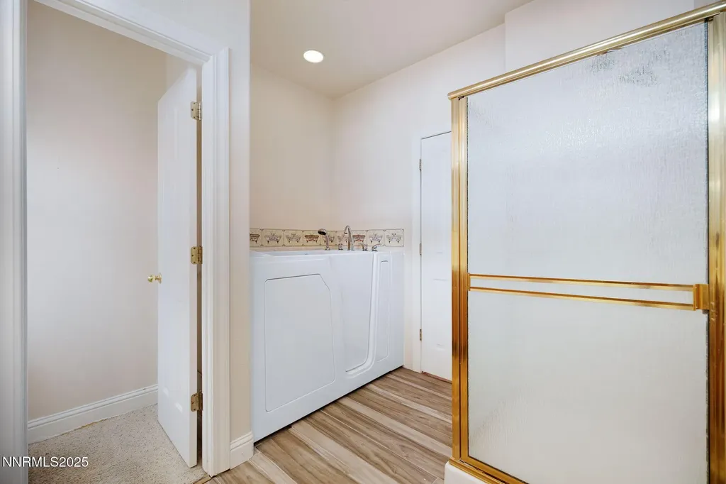 2248 Oak Ridge Carson City NV 89703