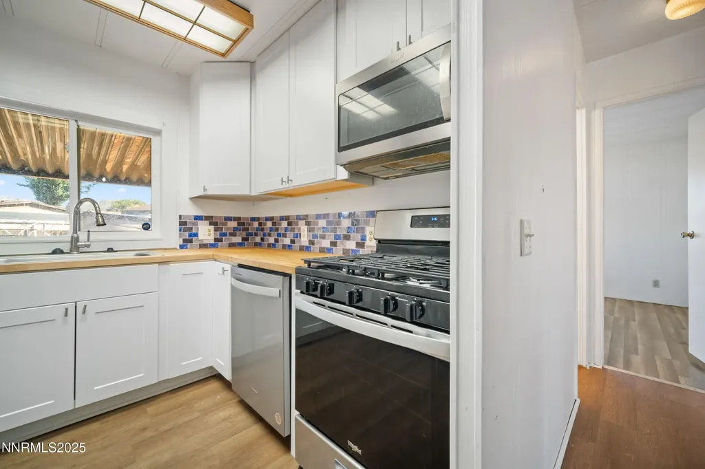 2524 Sneddon Carson City NV 89706