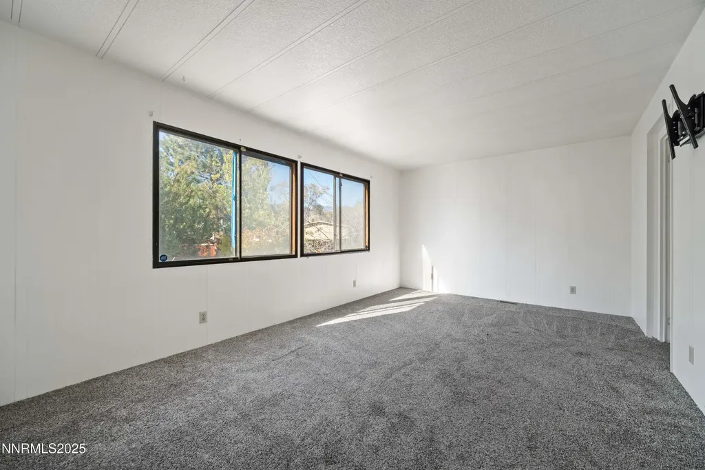 2524 Sneddon Carson City NV 89706