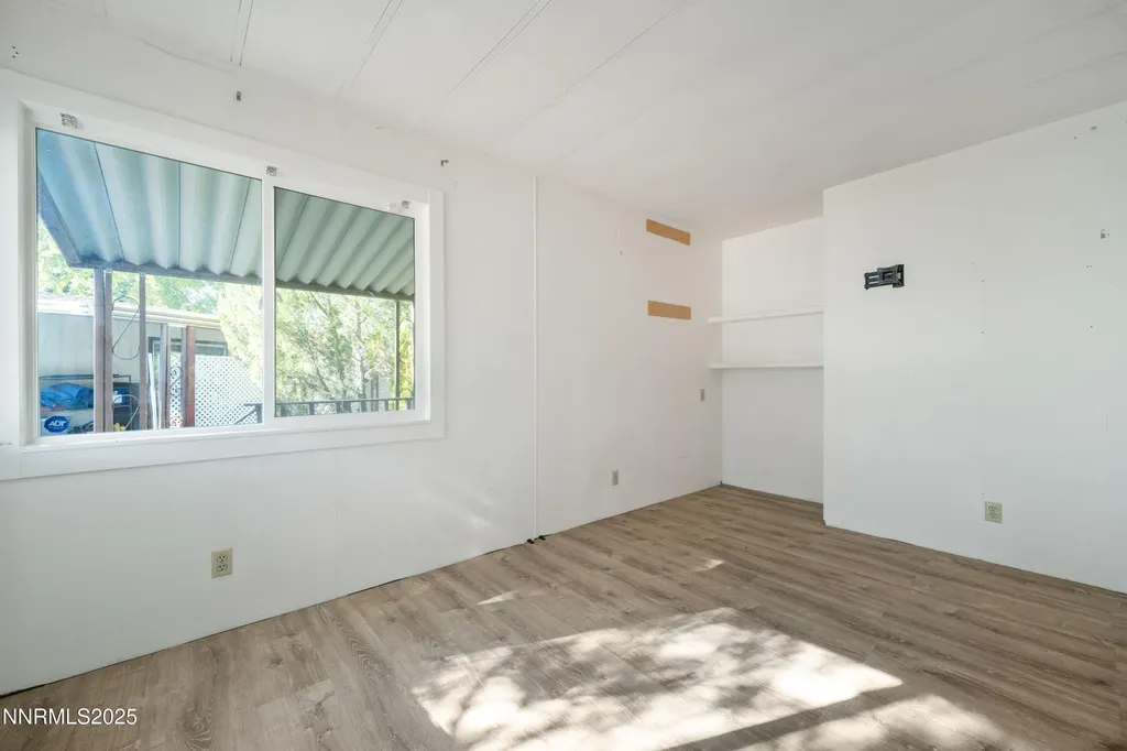 2524 Sneddon Carson City NV 89706