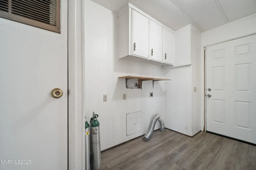 2524 Sneddon Carson City NV 89706
