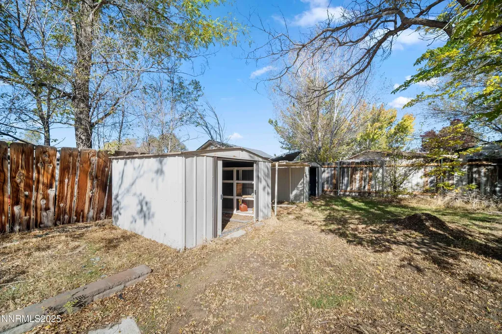 2524 Sneddon Carson City NV 89706
