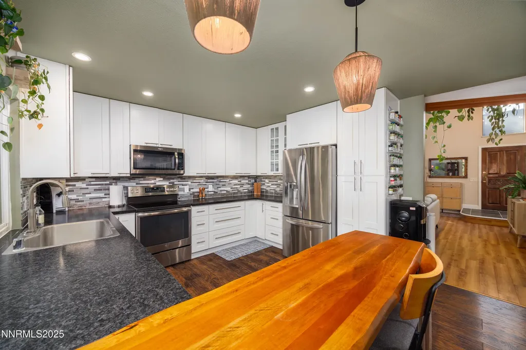 676 Riverview Reno NV 89509