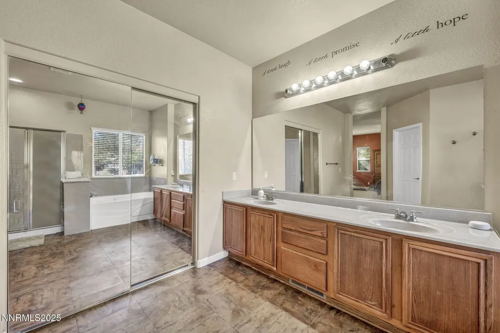 20999 Cameron Reno NV 89508