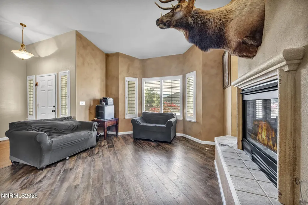 20999 Cameron Reno NV 89508