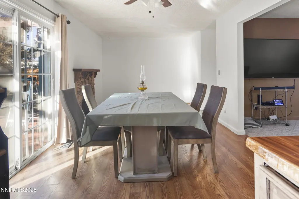749 E Fernley NV 89408