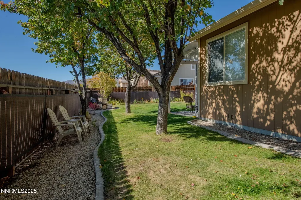 501 La Quinta Dayton NV 89403