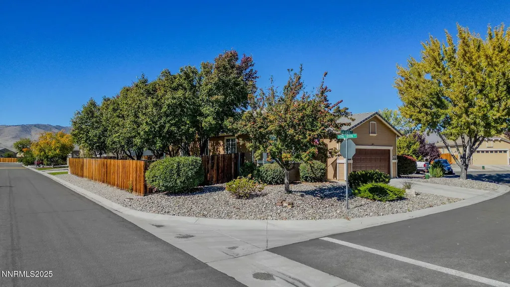 501 La Quinta Dayton NV 89403