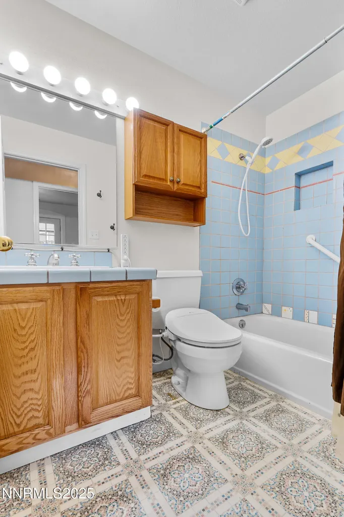 647 Castle Winnemucca NV 89445