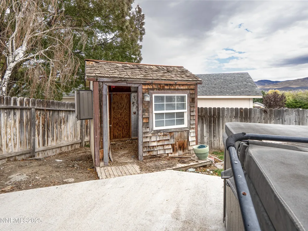 647 Castle Winnemucca NV 89445