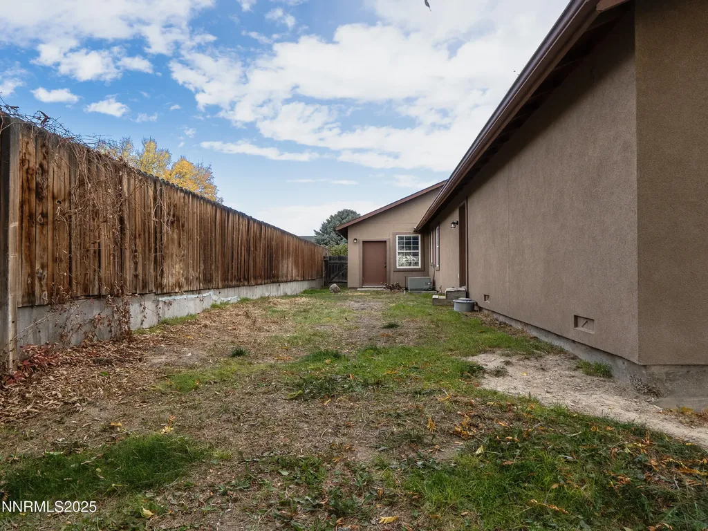 647 Castle Winnemucca NV 89445