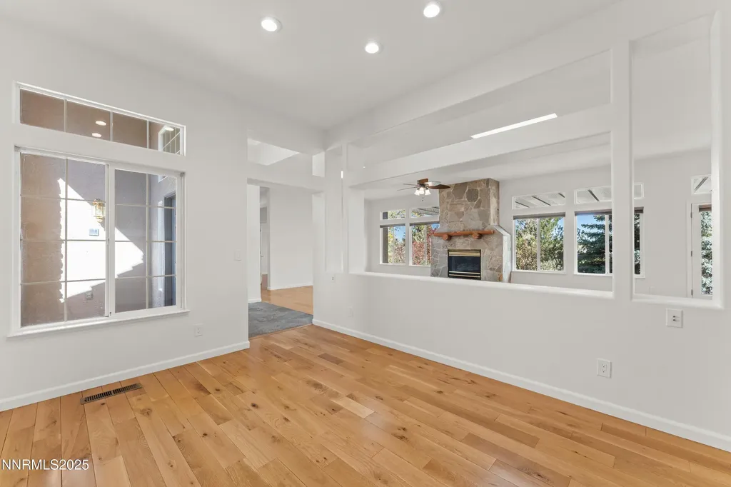 4991 Albuquerque Reno NV 89511
