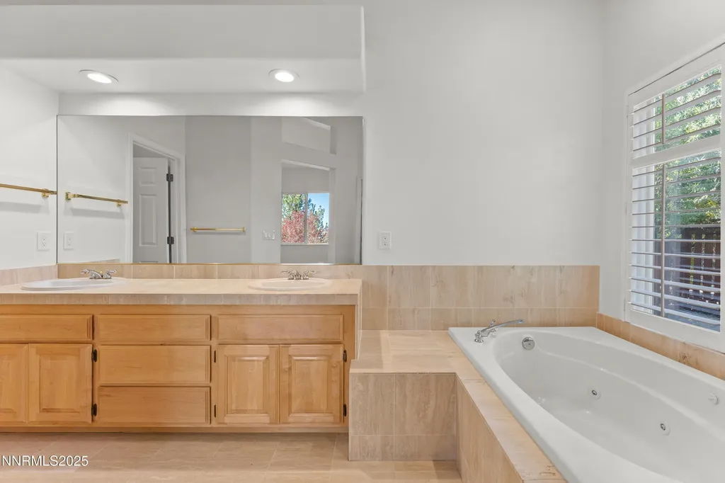 4991 Albuquerque Reno NV 89511
